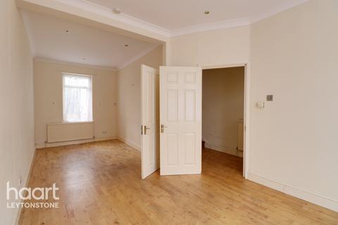 119 Farmer Road, London, E10 5DJ