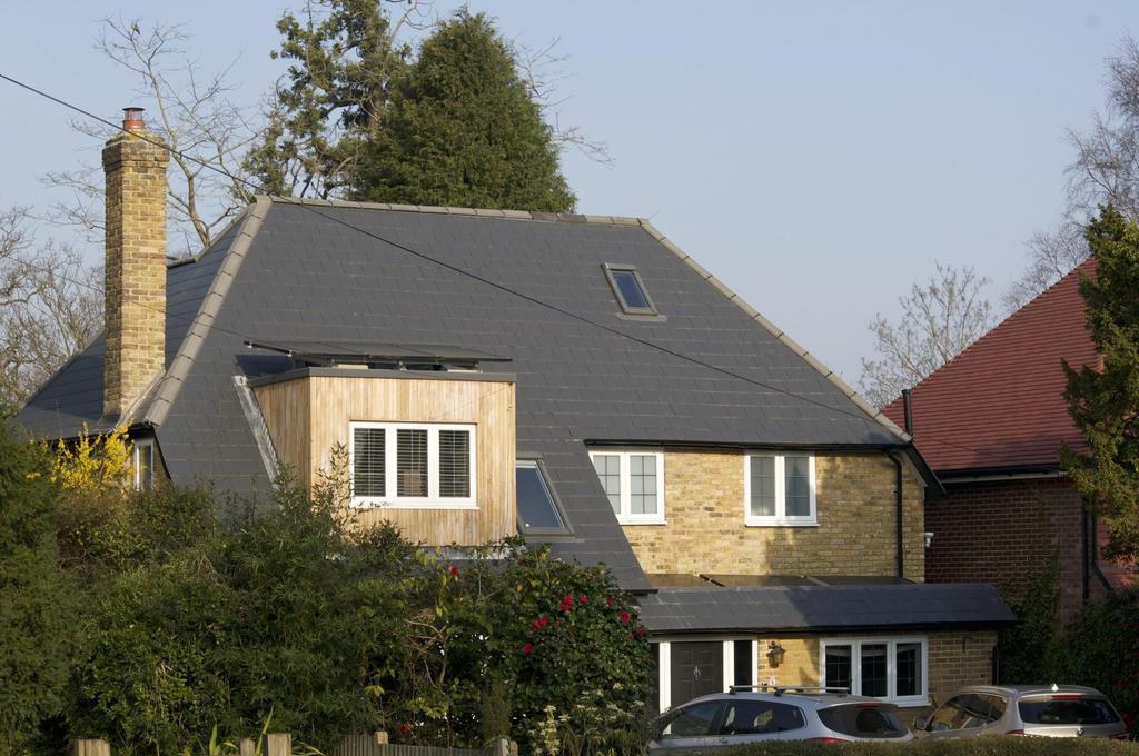 Stevens Lane, Claygate, Esher, KT10 5 bed detached house £1,650,000