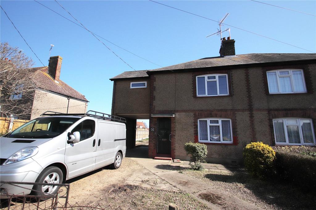 Mundon Road, Maldon, Essex, CM9 3 bed semidetached house £1,350 pcm