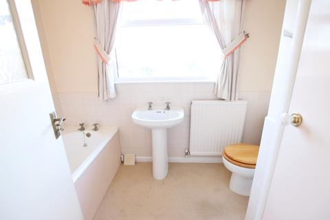 1 Alexandra Close, Hythe, Southampton, SO45 6BB