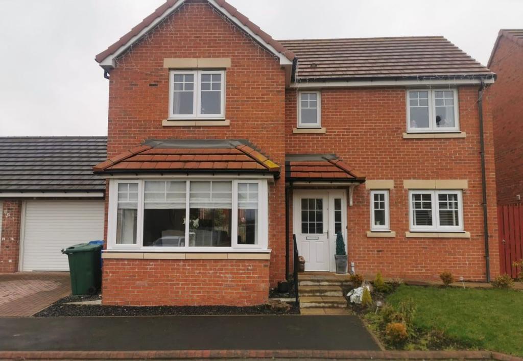 Elm Crescent, Birtley, Chester le Street 4 bed detached house £1,400