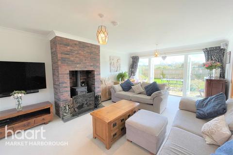 5 bedroom detached house for sale - Ritchie Close, Northampton