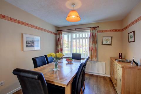 25 Windsor Road, Droitwich, WR9 7BY