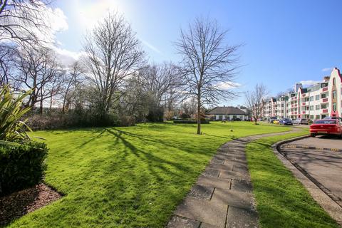 112 Ealing Village, London, W5 2EB