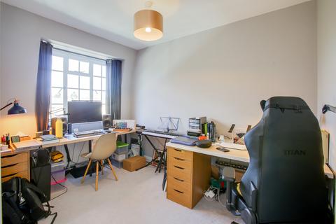 112 Ealing Village, London, W5 2EB