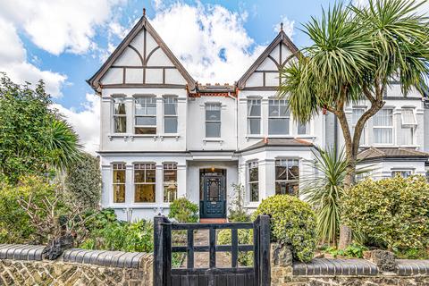 13 Alexandra Park Road, London, N10 2DD