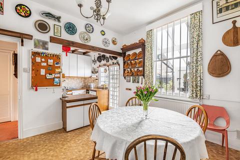13 Alexandra Park Road, London, N10 2DD