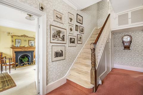 13 Alexandra Park Road, London, N10 2DD