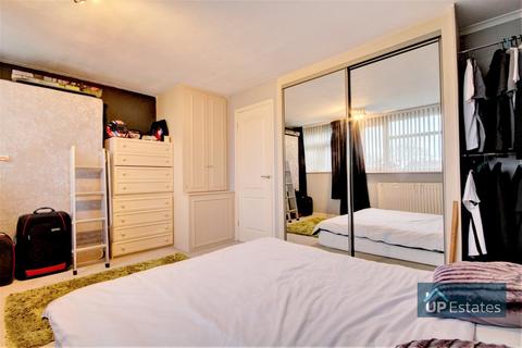 12 Blandford Drive, Coventry, CV2 2JB