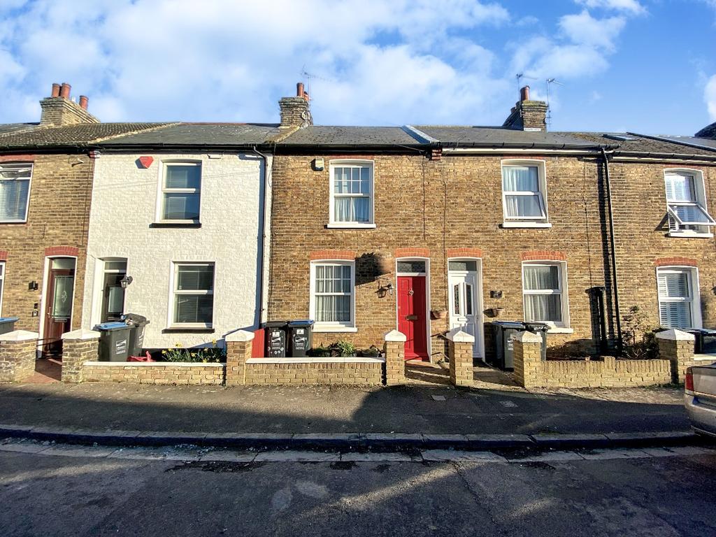 Afghan Road, Broadstairs 2 bed terraced house £950 pcm (£219 pw)