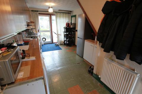 8 School Close, Stevenage, SG2 9TY