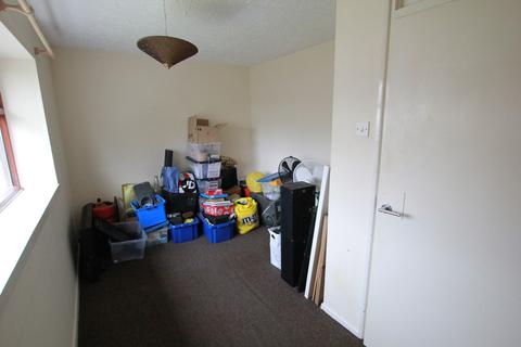 8 School Close, Stevenage, SG2 9TY