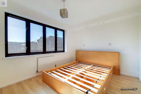 5 Rembrandt Close, London, E14 3UZ