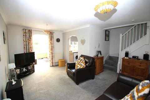 21 Ash Grove, Dunmow, CM6 1QY