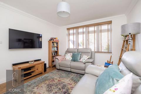 4 Fairview Close, Drayton, Norwich, NR8 6RT