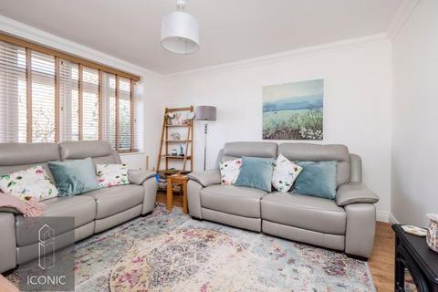 4 Fairview Close, Drayton, Norwich, NR8 6RT
