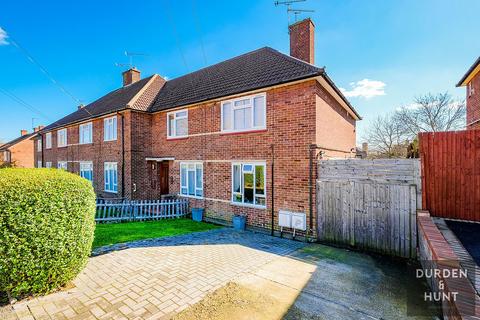 61 Bushfields, Loughton, IG10 3JR
