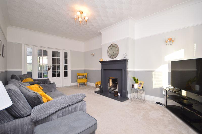 Glendevon Road, Childwall, Liverpool 3 bed semidetached house £270,000