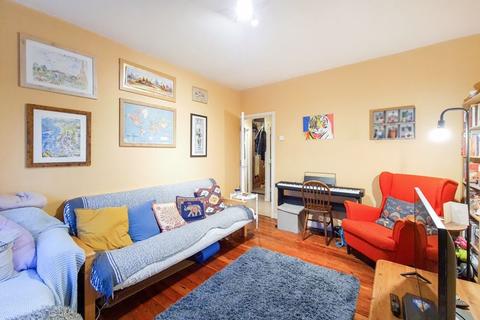 Flat 15, Wenham House Ascalon Street, London, SW8 4DY