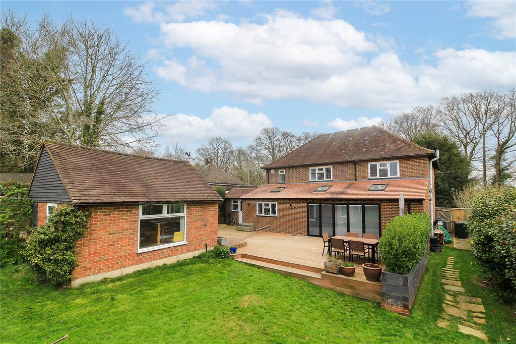 Framfield Uckfield East Sussex Tn22 4 Bed Detached House For Sale