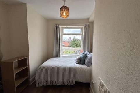 1 bedroom in a house share to rent, Forest Road, Sutton-In-Ashfield