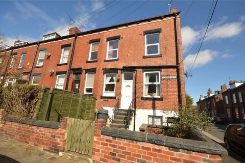 2 bedroom terraced house for sale - Garnet Avenue, Leeds
