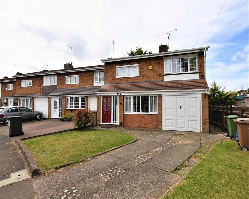 Bodmin Road, Luton 3 bed semidetached house £1,250 pcm (£288 pw)