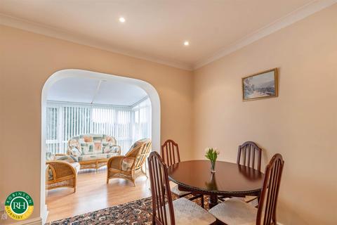 2 Loxley Mount, Campsall, Doncaster, DN6 9RD