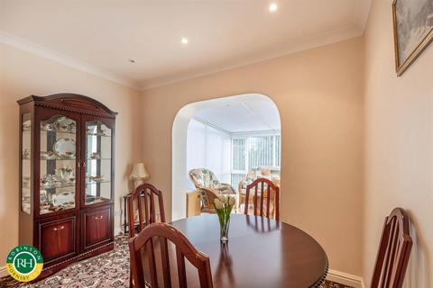 2 Loxley Mount, Campsall, Doncaster, DN6 9RD