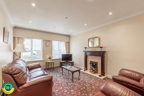 2 Loxley Mount, Campsall, Doncaster, DN6 9RD