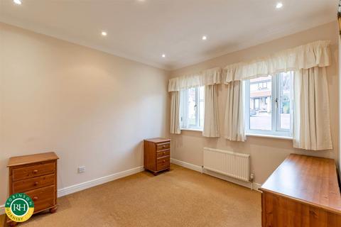 2 Loxley Mount, Campsall, Doncaster, DN6 9RD