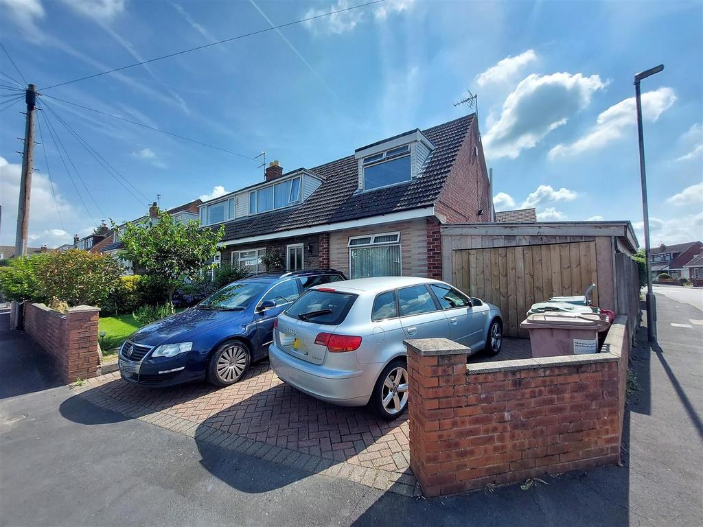 Buttermere Crescent, Rainford, St. Helens 4 bed semidetached house £