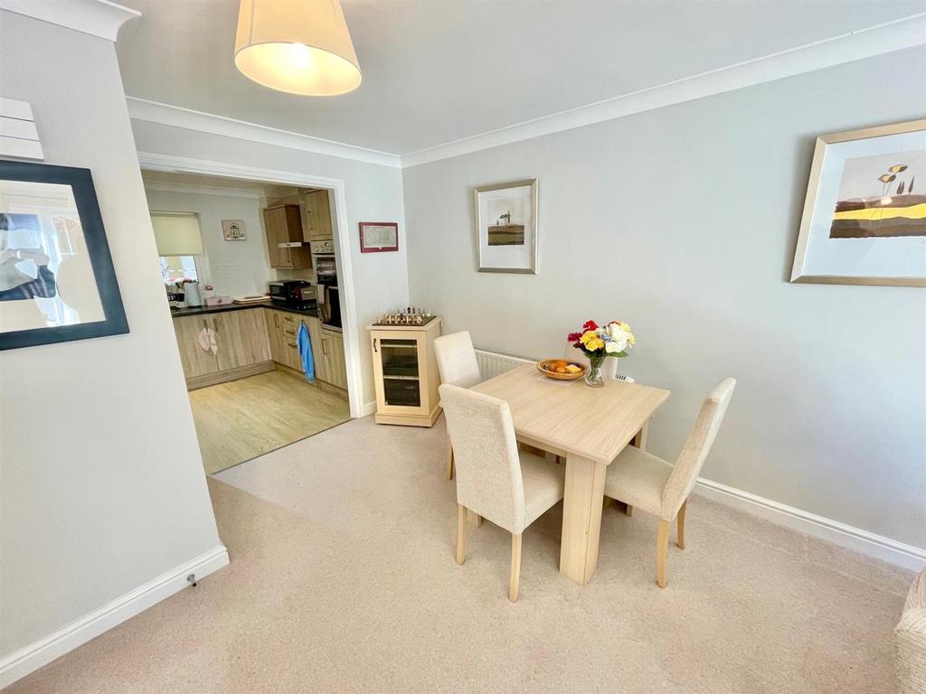 The Fairways, Chippenham 2 bed retirement property £237,500