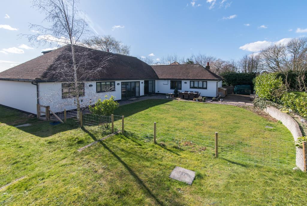 Bridle Road, Burton Joyce 5 bed detached house £600,000