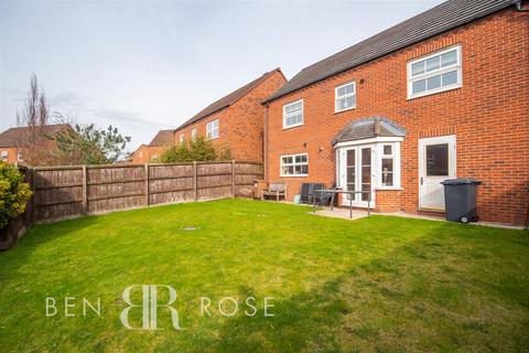 4 bedroom detached house for sale, Quins Croft, Leyland