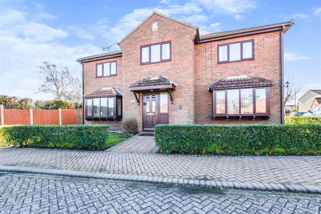 Cedar Close, Scotter, Gainsborough 4 bed detached house £435,000