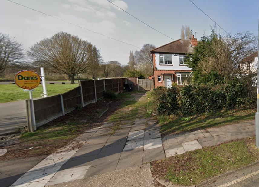Horse Shoes Lane, Sheldon, Birmingham 3 bed semidetached house £280,000