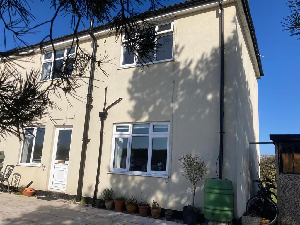 Wetherby Road, BiltonInAinsty, York 2 bed cottage £800 pcm (£185 pw)