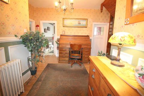 66 Beaumont Hill, Darlington, DL1 3ND