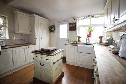 66 Beaumont Hill, Darlington, DL1 3ND