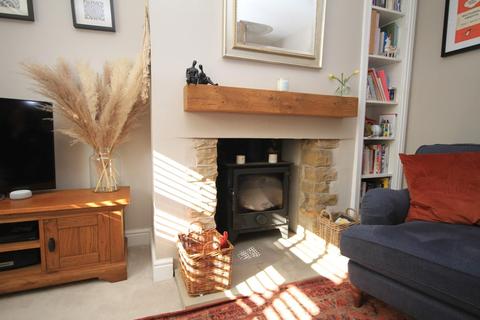 2 Hodgson Fold, Bradford, BD2 4EB
