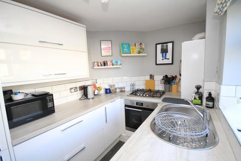 2 Hodgson Fold, Bradford, BD2 4EB