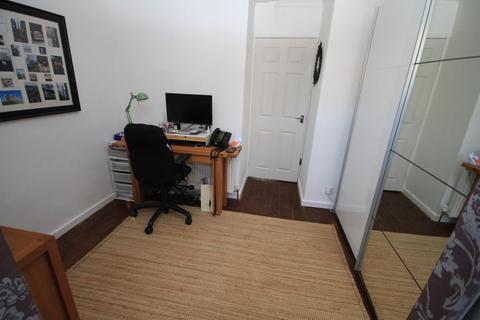 46 Kings Drive, Bradford, BD2 1PX
