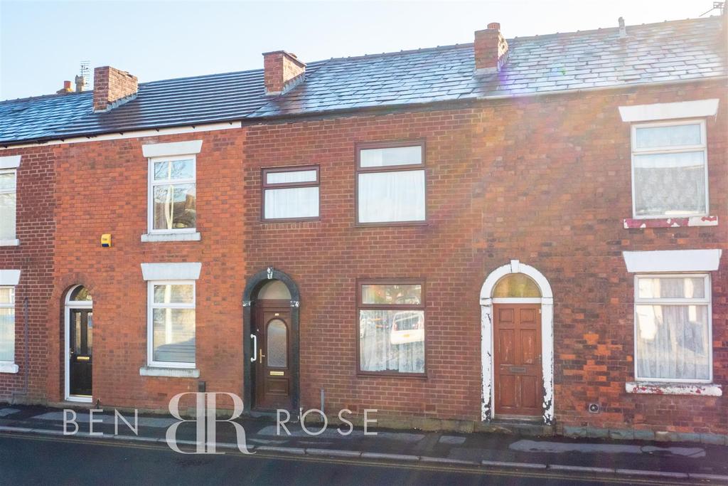 Pall Mall, Chorley 3 bed terraced house £89,995