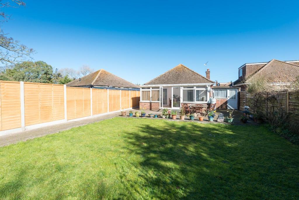 Orchard Close, Ramsgate 2 bed detached bungalow £360,000