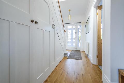 285 Beverley Road, Kirk Ella, Hull, HU10 7AQ
