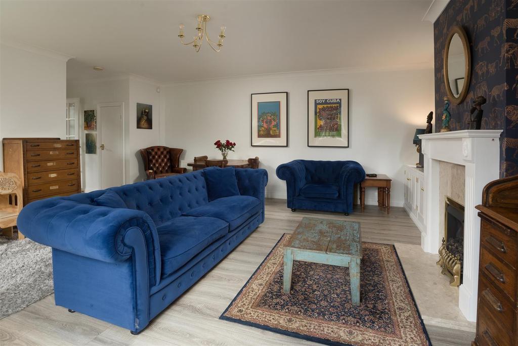 32 Stratford Road-21.jpg