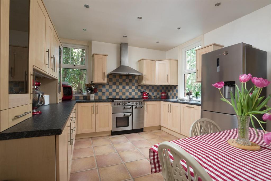 32 Stratford Road-10.jpg