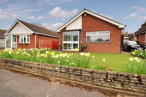3 Dale Close, Gloucester, GL4 6UR