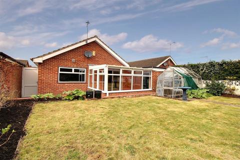 3 Dale Close, Gloucester, GL4 6UR